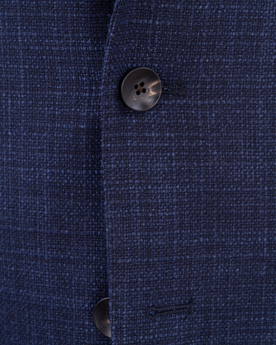 shop LARDINI  Giacca: Lardini giacca monopetto.
Revers.
Maniche lunghe.
Chiusura con due bottoni.
Tasche applicate.
Taschino su petto.
Doppio spacco posteriore.
Composizione: 68% Lana 32% Seta.
Fabbricato in Italia.. IT6013AE ITAD61507-840 number 7310114